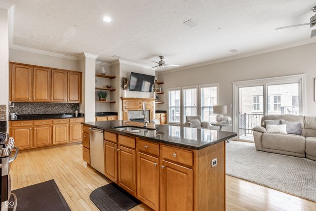 11881 Salerno Court, Carmel, IN 46032