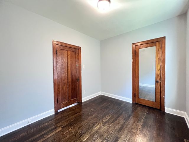 821 N Waller Avenue 1, Chicago, IL 60651