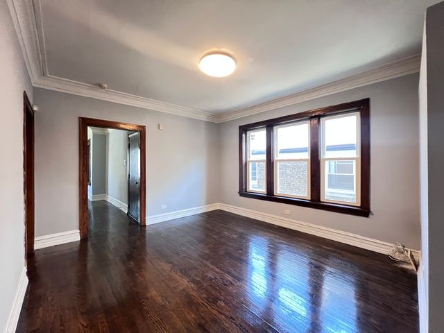 821 N Waller Avenue 1, Chicago, IL 60651