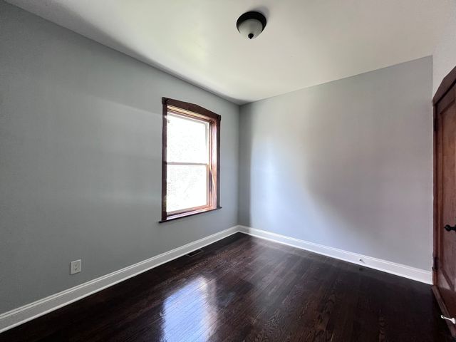 821 N Waller Avenue 1, Chicago, IL 60651