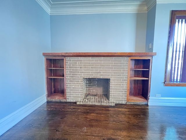821 N Waller Avenue 1, Chicago, IL 60651