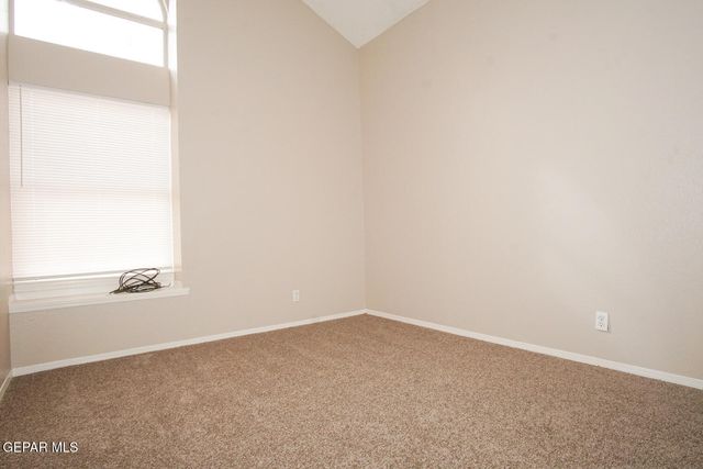 5917 CHIPPENDALE Avenue, El Paso, TX 79934