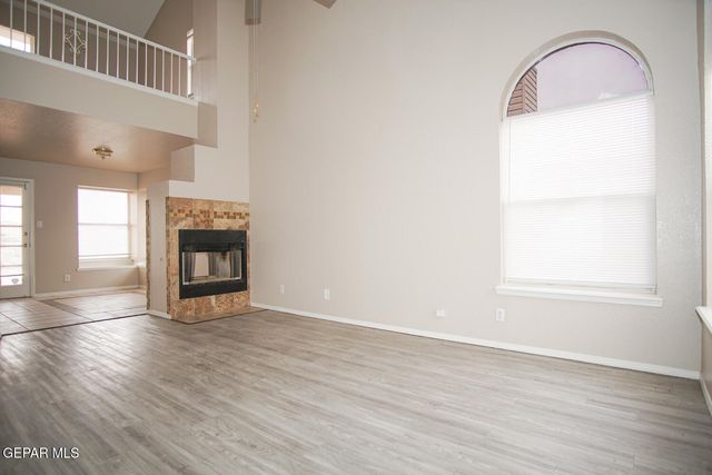 5917 CHIPPENDALE Avenue, El Paso, TX 79934