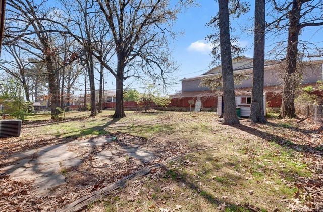 37 Allyson Circle, Little Rock, AR 72209