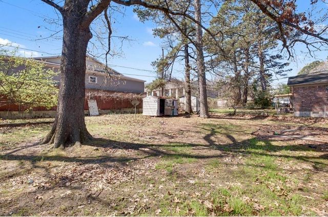 37 Allyson Circle, Little Rock, AR 72209