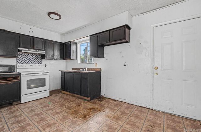 37 Allyson Circle, Little Rock, AR 72209