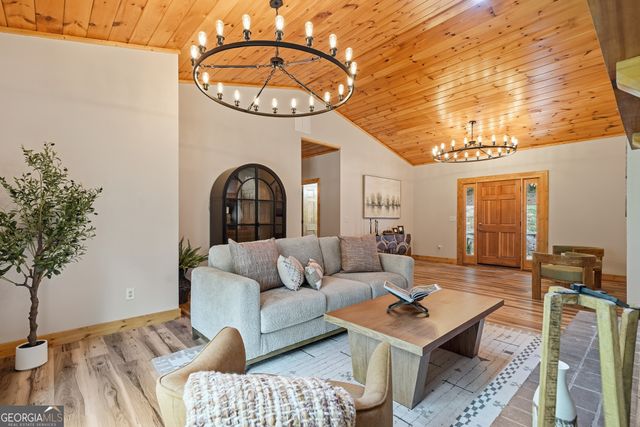 673 Harold Pritchett Road, Ellijay, GA 30540