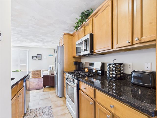 53 Rocky Brook Way, South Kingstown, RI 02879