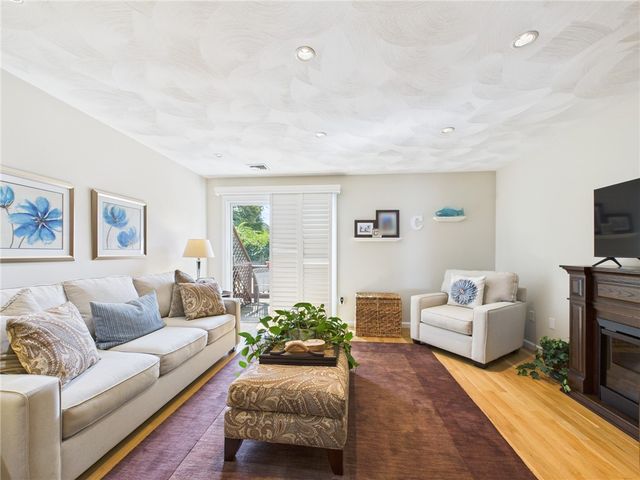 53 Rocky Brook Way, South Kingstown, RI 02879