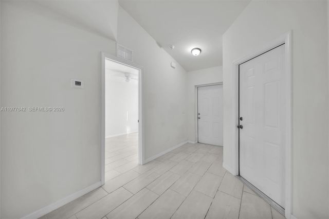 614 SW 3rd CT 614, Cape Coral, FL 33991