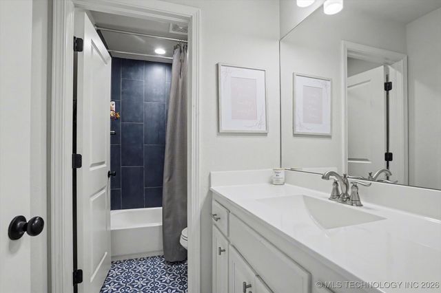 824 N 88th Street, Broken Arrow, OK 74014