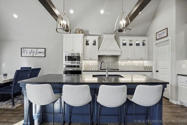 824 N 88th Street, Broken Arrow, OK 74014