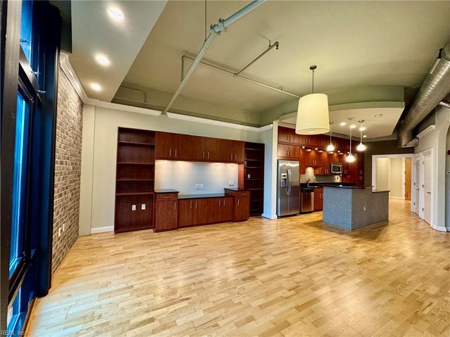 415 Saint Pauls Blvd Unit 406, Norfolk, VA 23510