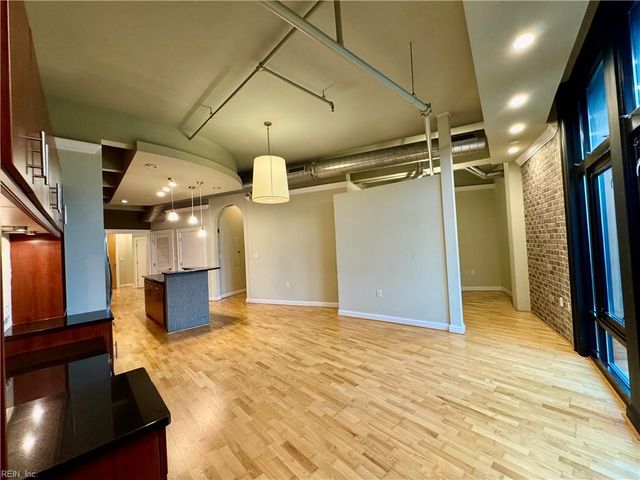 415 Saint Pauls Blvd Unit 406, Norfolk, VA 23510