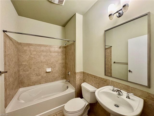 415 Saint Pauls Blvd Unit 406, Norfolk, VA 23510