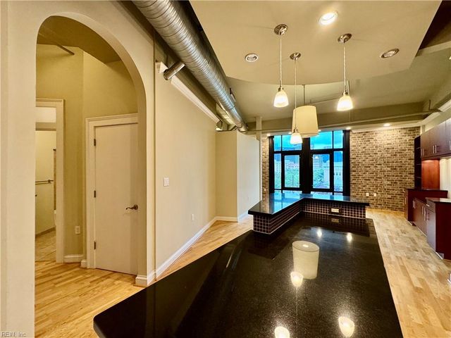 415 Saint Pauls Blvd Unit 406, Norfolk, VA 23510