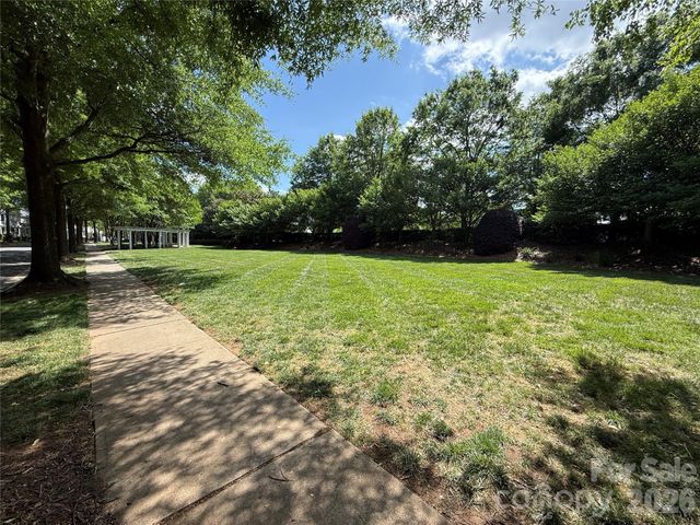 12726 Bullock Greenway Boulevard, Charlotte, NC 28277
