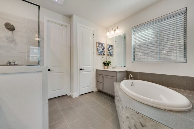 2823 Silver Leaf Drive, Northlake, TX 76226