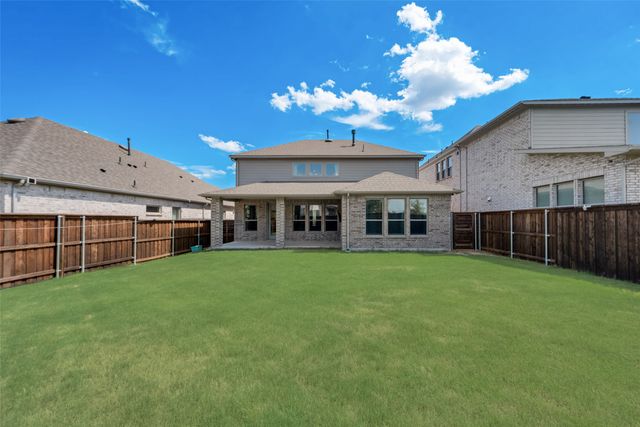 2823 Silver Leaf Drive, Northlake, TX 76226