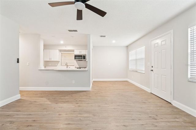 1811 QUEEN PALM DRIVE, Edgewater, FL 32132