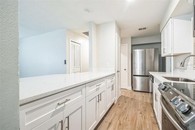 1811 QUEEN PALM DRIVE, Edgewater, FL 32132