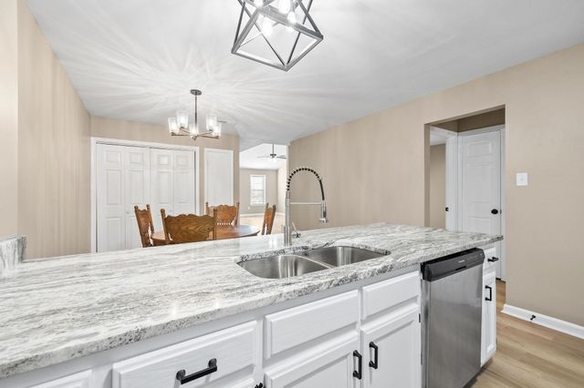 6630 MORNINGSGATE CV, Bartlett, TN 38135