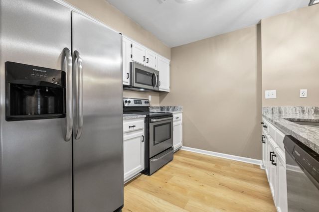 6630 MORNINGSGATE CV, Bartlett, TN 38135