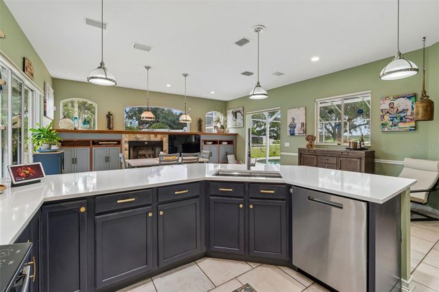 1514 BOOTH DRIVE, Valrico, FL 33594