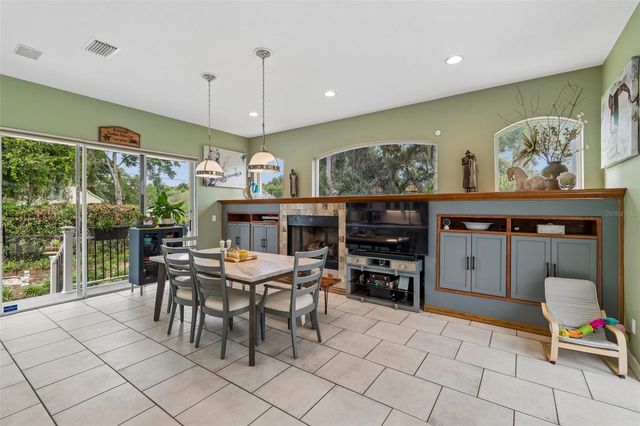 1514 BOOTH DRIVE, Valrico, FL 33594