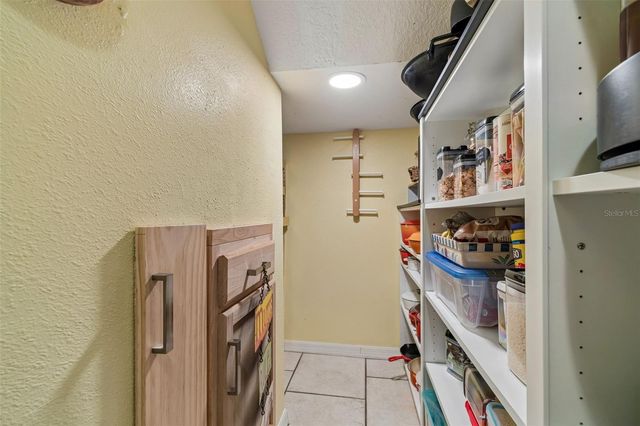 1514 BOOTH DRIVE, Valrico, FL 33594