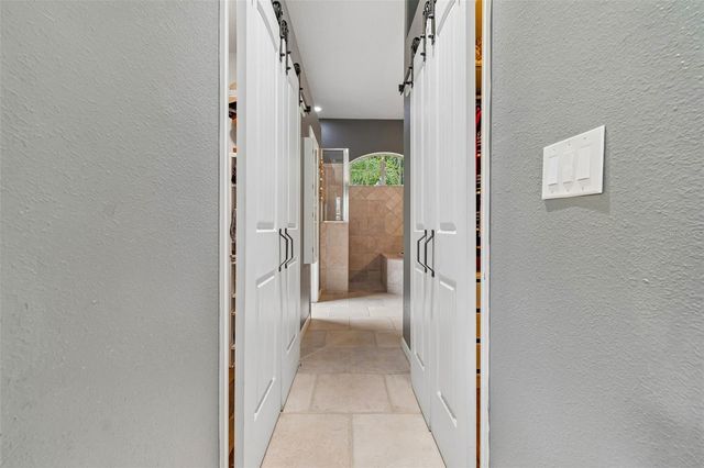 1514 BOOTH DRIVE, Valrico, FL 33594