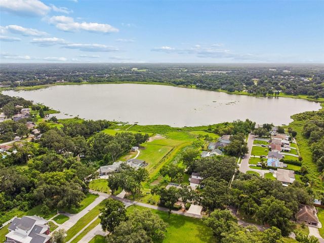 1514 BOOTH DRIVE, Valrico, FL 33594