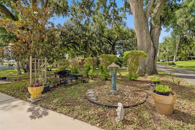 1514 BOOTH DRIVE, Valrico, FL 33594