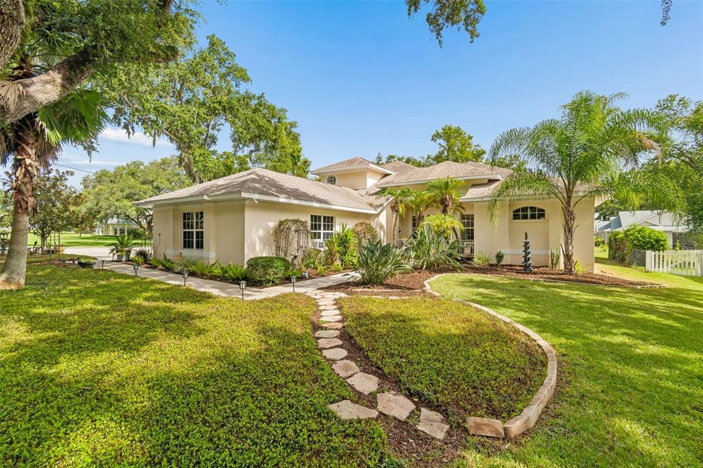 1514 BOOTH DRIVE, Valrico, FL 33594