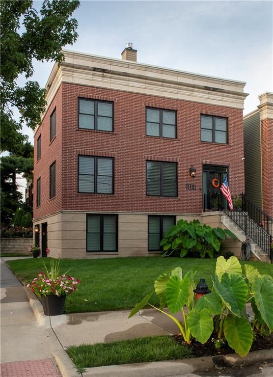 115 E 30th Street, Kansas City, MO 64108