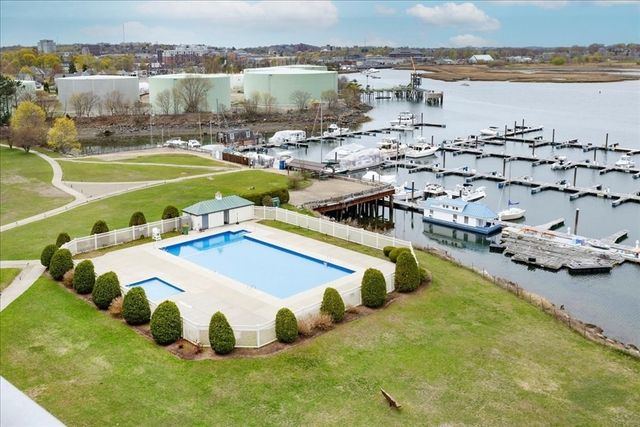 200 Cove Way 909, Quincy, MA 02169