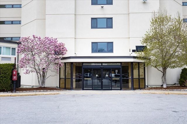 200 Cove Way 909, Quincy, MA 02169