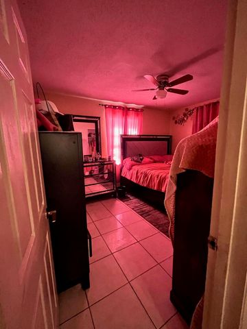4730 NE 2nd Avenue NE, Deerfield Beach, FL 33064