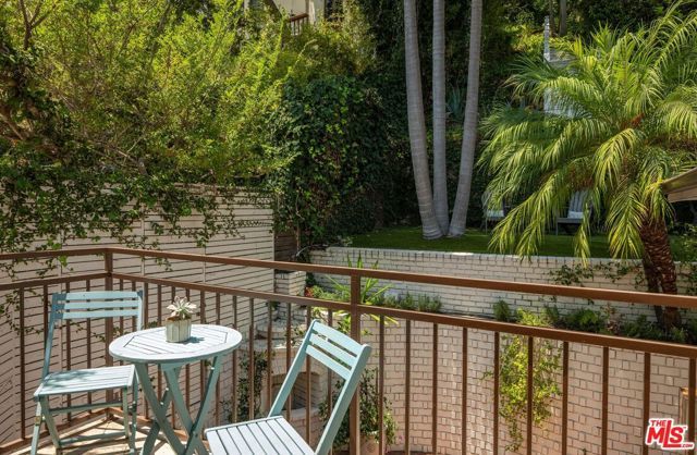 1531 Marmont Avenue, West Hollywood, CA 90069