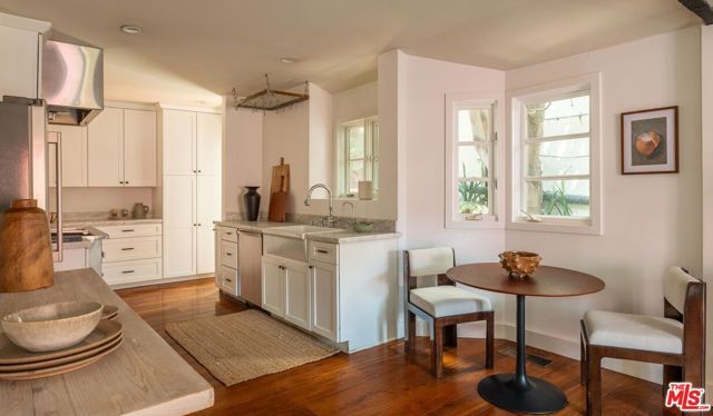 1531 Marmont Avenue, West Hollywood, CA 90069