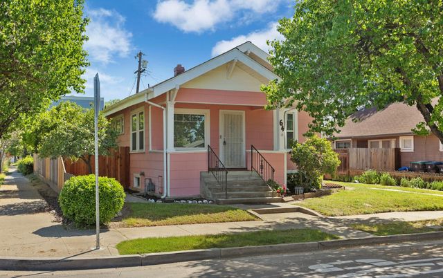 64 E Noble St, Stockton, CA 95204