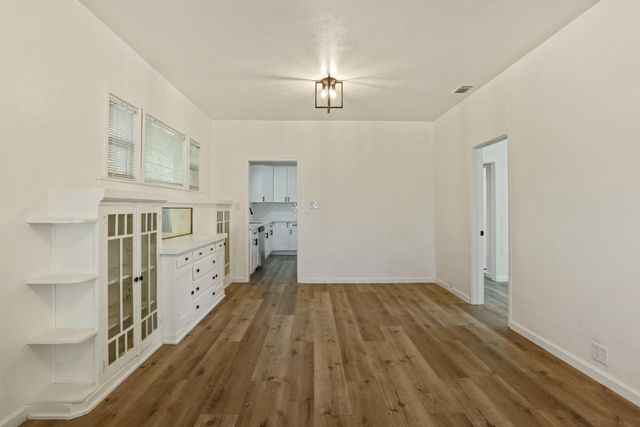 64 E Noble St, Stockton, CA 95204