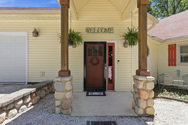 627 W Hemphill Drive, Nineveh, IN 46164