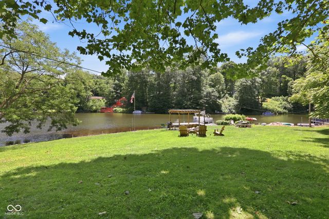 627 W Hemphill Drive, Nineveh, IN 46164