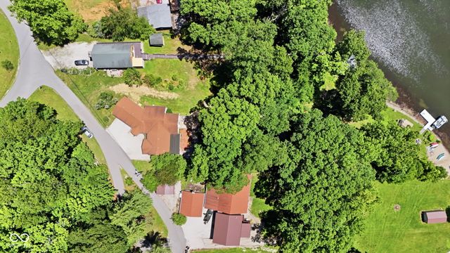 627 W Hemphill Drive, Nineveh, IN 46164