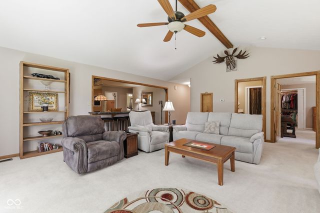 627 W Hemphill Drive, Nineveh, IN 46164