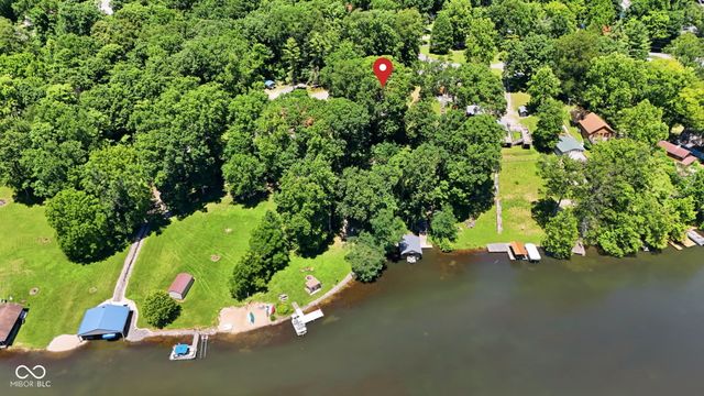 627 W Hemphill Drive, Nineveh, IN 46164