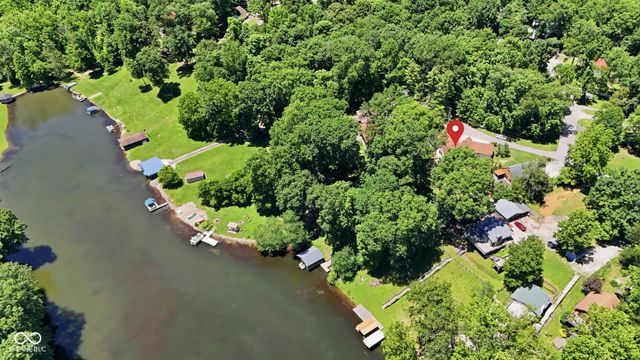 627 W Hemphill Drive, Nineveh, IN 46164