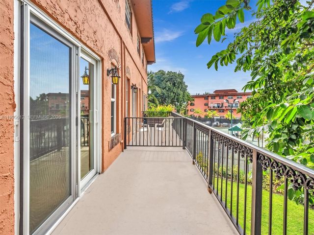 620 Tennis Club Dr 306, Fort Lauderdale, FL 33311