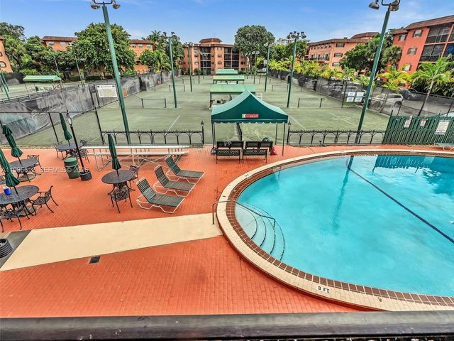 620 Tennis Club Dr 306, Fort Lauderdale, FL 33311